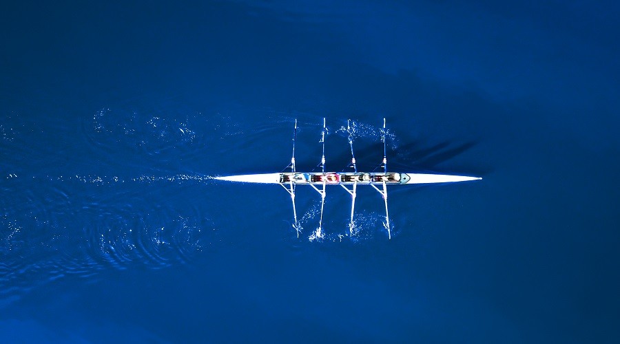 Picture of a kayak in water 