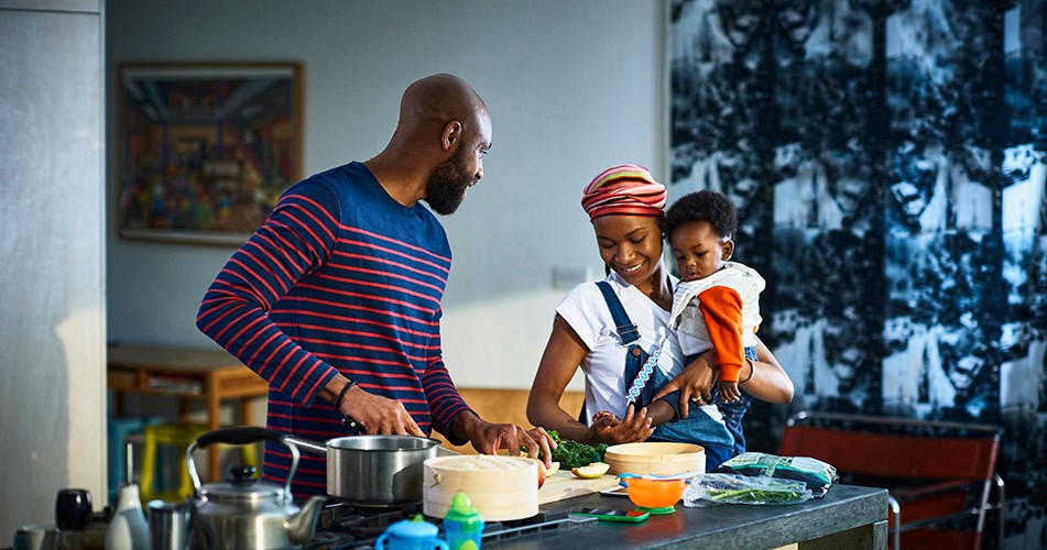 Picture of a family cooking