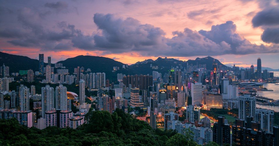 Picture of Hong Kong city at dusk
