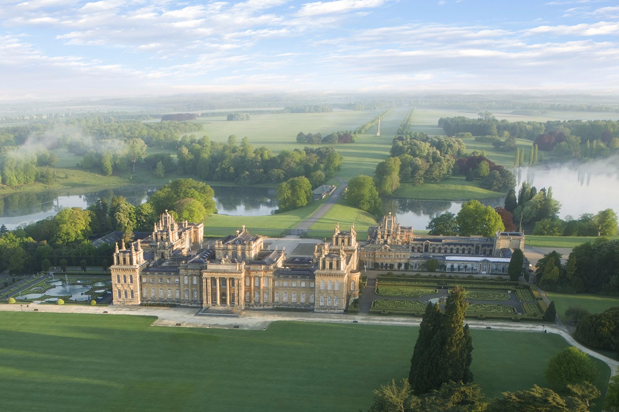 Ariel view of Blenheim Palace