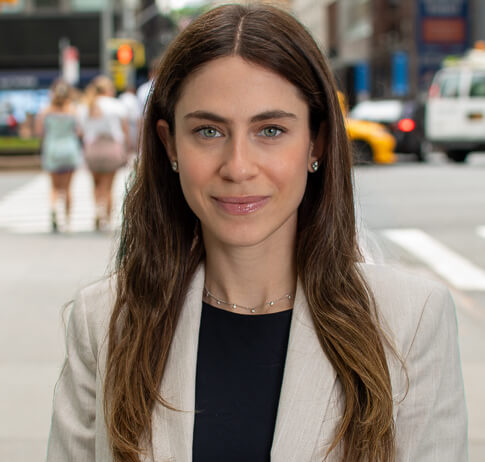 Gabriela Ghelman Bloom